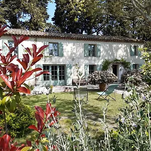  Séjour chez l'habitant D'hôtes Dans Mas Près D'avignon